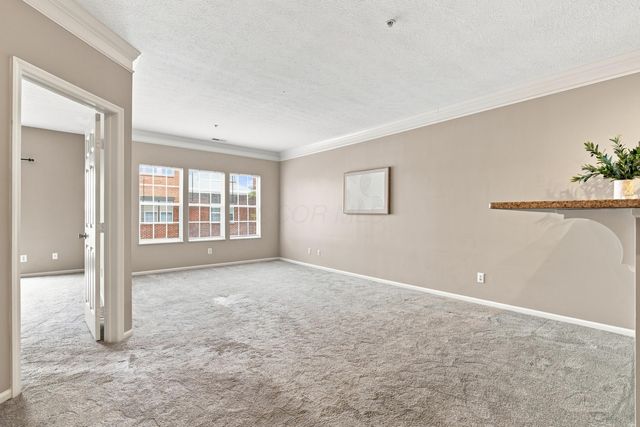 6045 Craughwell Lane, Dublin, OH 43017