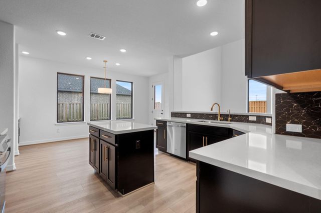 531 Selaura Street, Rosenberg, TX 77471