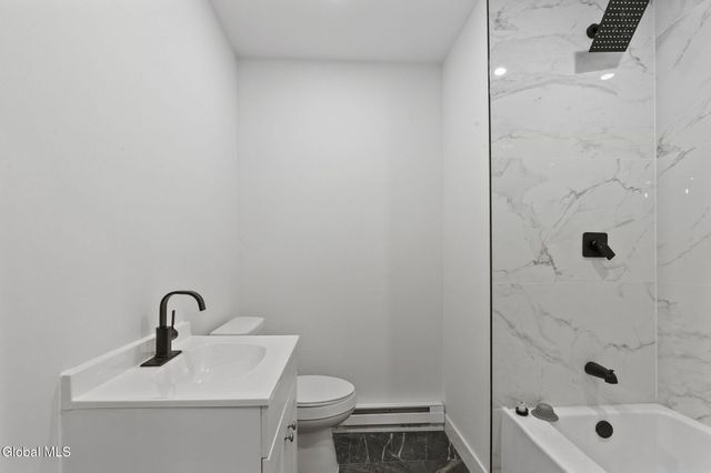 34 Francis Street, Troy, NY 12180