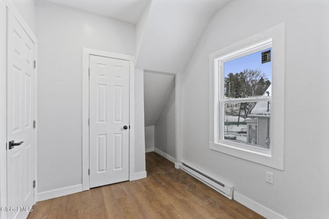 34 Francis Street, Troy, NY 12180