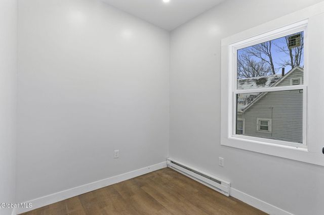 34 Francis Street, Troy, NY 12180