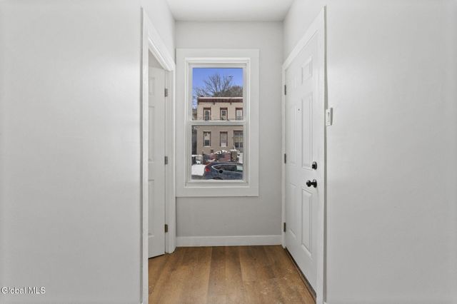 34 Francis Street, Troy, NY 12180