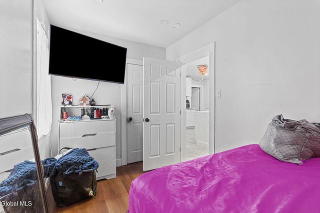 34 Francis Street, Troy, NY 12180