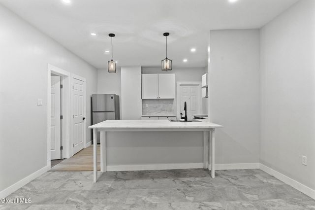 34 Francis Street, Troy, NY 12180