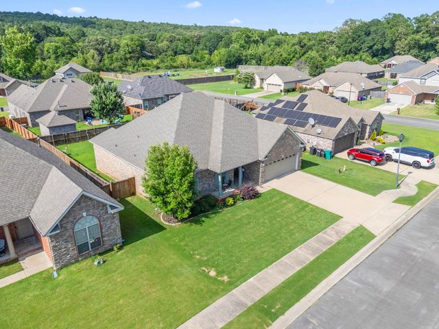 1320 E Cadron Gap Road, Conway, AR 72032