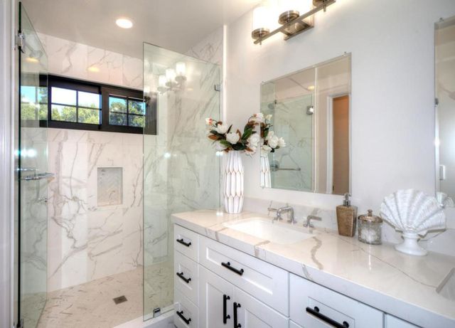 W Hudson Street, Redwood City, CA 94061