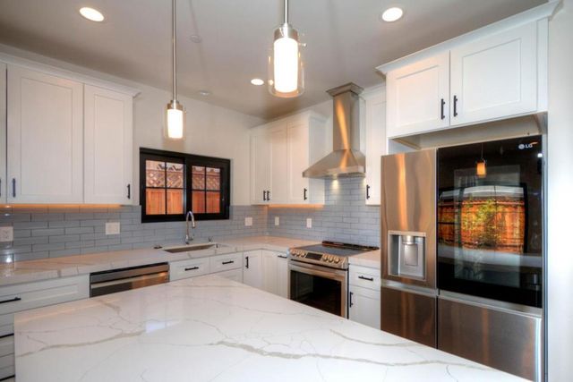 W Hudson Street, Redwood City, CA 94061