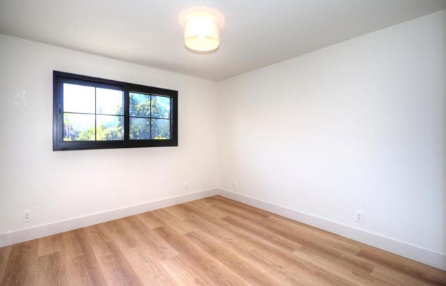 W Hudson Street, Redwood City, CA 94061