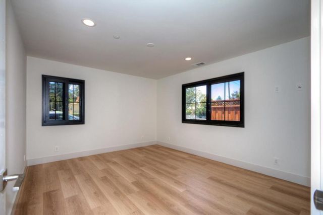 W Hudson Street, Redwood City, CA 94061