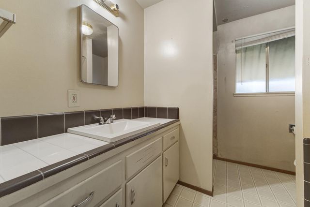 414 Lynn Way, Yuba City, CA 95991