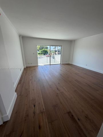 2900 NE 30th St F2, Fort Lauderdale, FL 33306