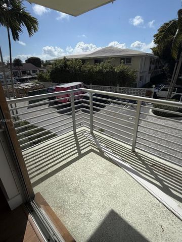 2900 NE 30th St F2, Fort Lauderdale, FL 33306