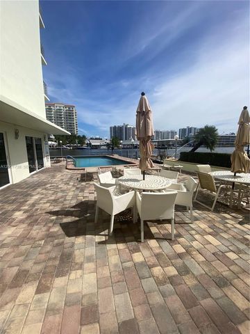 2900 NE 30th St F2, Fort Lauderdale, FL 33306
