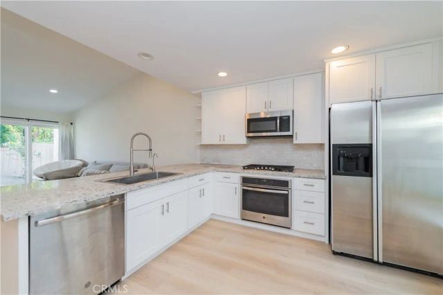 8 Firebird 78, Irvine, CA 92604