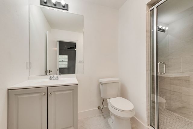 1614 Brent Court, Grand Prairie, TX 75051