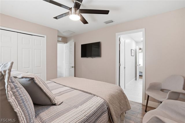 2120 SW 15th ST, Cape Coral, FL 33991