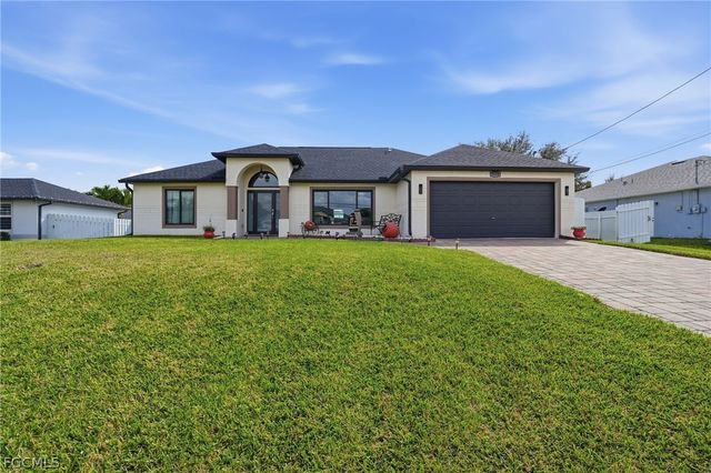 2120 SW 15th ST, Cape Coral, FL 33991