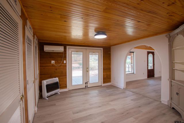 11501 CR 3424, Brownsboro, TX 75756