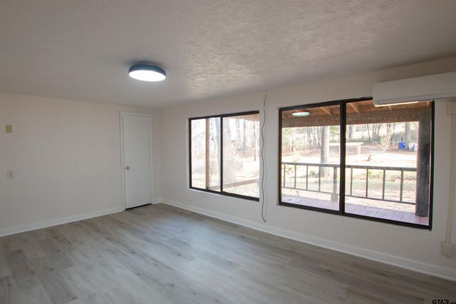 11501 CR 3424, Brownsboro, TX 75756