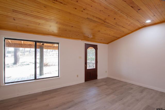 11501 CR 3424, Brownsboro, TX 75756