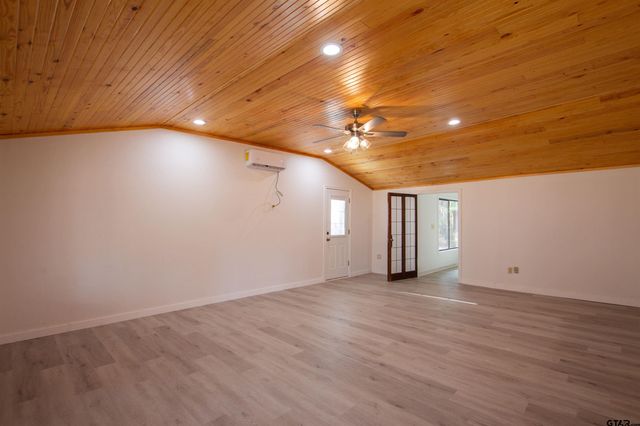 11501 CR 3424, Brownsboro, TX 75756