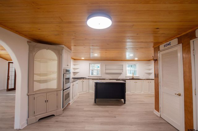 11501 CR 3424, Brownsboro, TX 75756