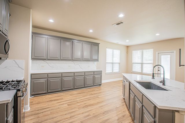 728 Chatsworth Drive, Anna, TX 75409
