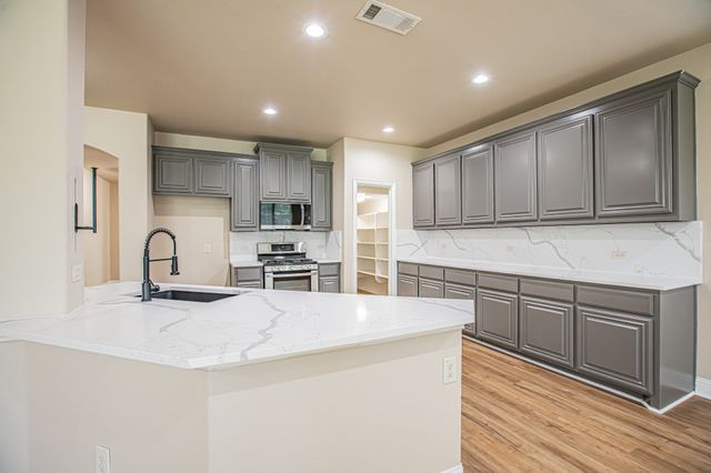 728 Chatsworth Drive, Anna, TX 75409
