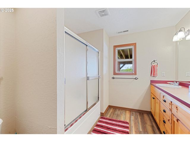 1635 Ne EAST DEVILS LAKE Rd, Otis, OR 97368