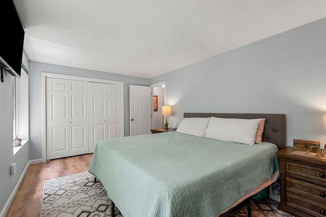 5 Westminster Drive, Nashua, NH 03064