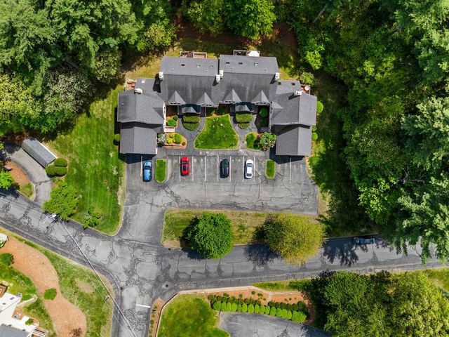 5 Westminster Drive, Nashua, NH 03064