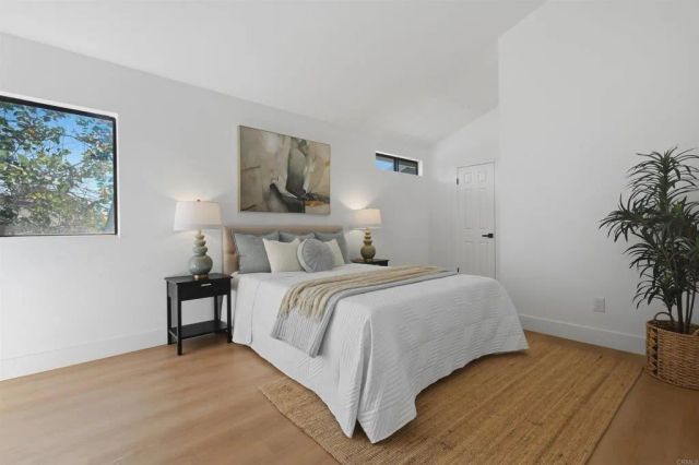 376 Forest Place, Vista, CA 92083