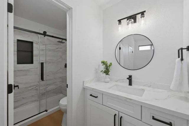 376 Forest Place, Vista, CA 92083