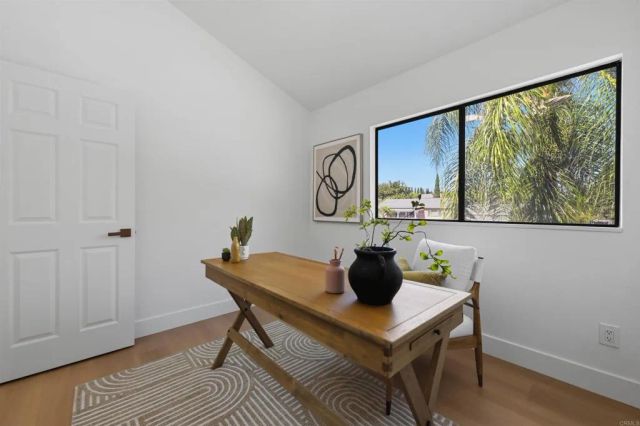 376 Forest Place, Vista, CA 92083