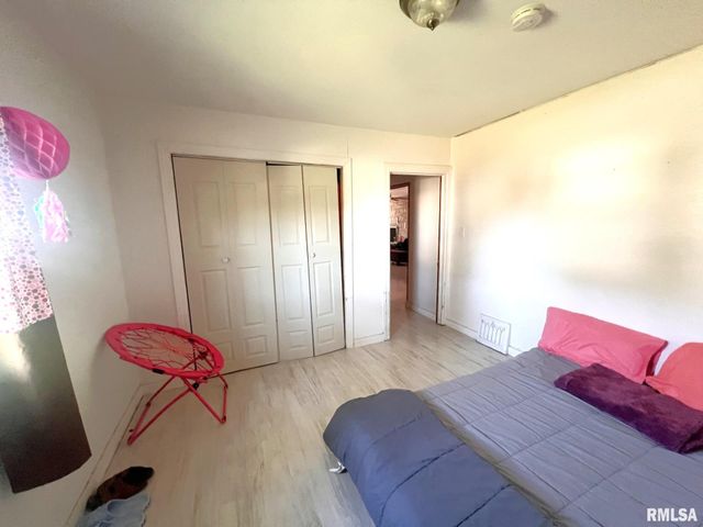 12563 Saraville Road, Marion, IL 62959