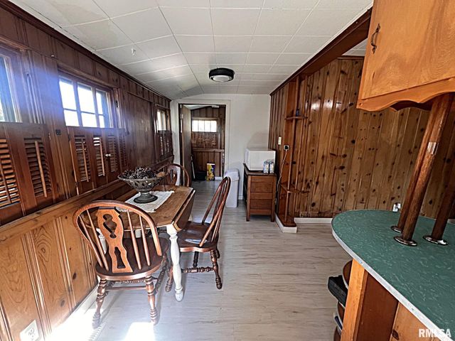 12563 Saraville Road, Marion, IL 62959