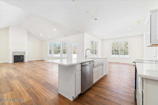 1 Brookhaven Court, Wilton, NY 12866