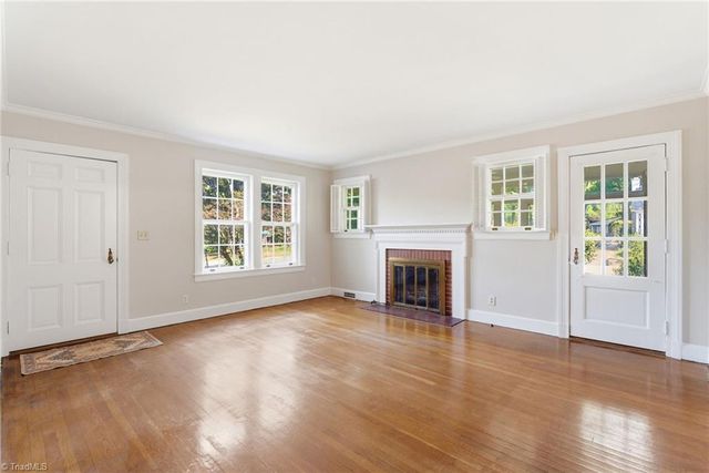 901 Longview Street, Greensboro, NC 27403
