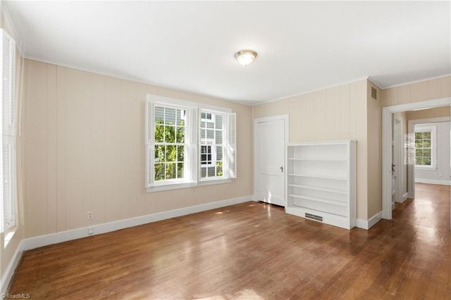 901 Longview Street, Greensboro, NC 27403