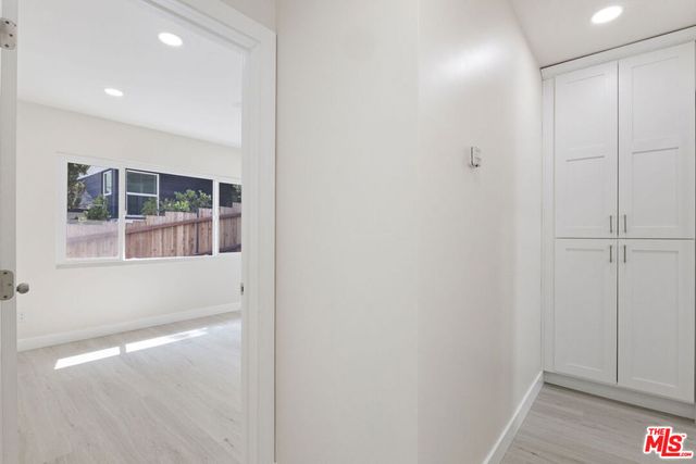 7131 Ramsgate Avenue, Los Angeles, CA 90045