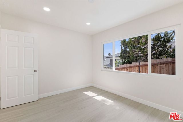 7131 Ramsgate Avenue, Los Angeles, CA 90045