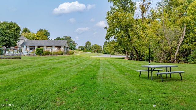 181 Bentley Parc, Johnson City, TN 37615