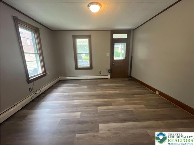 828 Lincoln Avenue, Northampton Boro, PA 18067