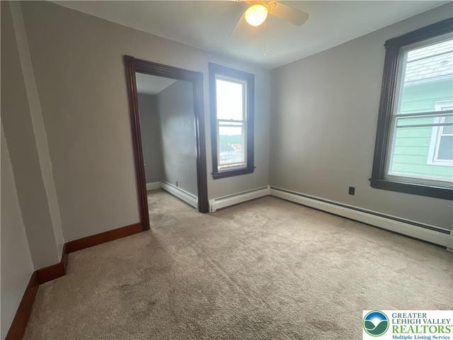828 Lincoln Avenue, Northampton Boro, PA 18067