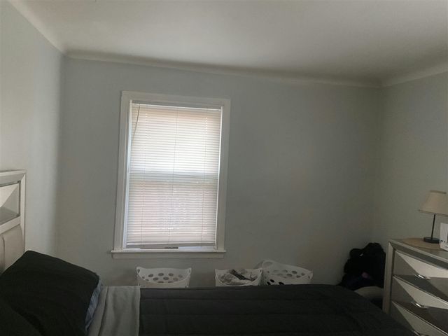 18752 Faust Avenue, Detroit, MI 48219