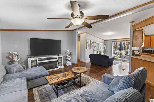 1484 State Route 1271, Kuttawa, KY 42055