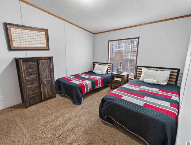 1484 State Route 1271, Kuttawa, KY 42055