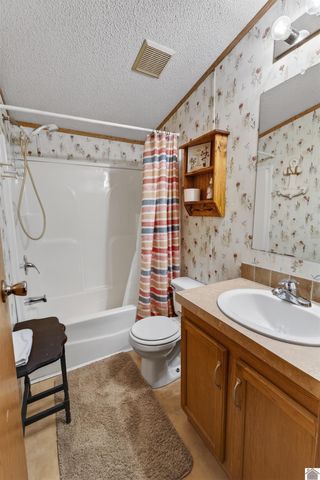 1484 State Route 1271, Kuttawa, KY 42055