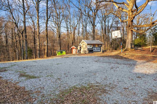 1484 State Route 1271, Kuttawa, KY 42055