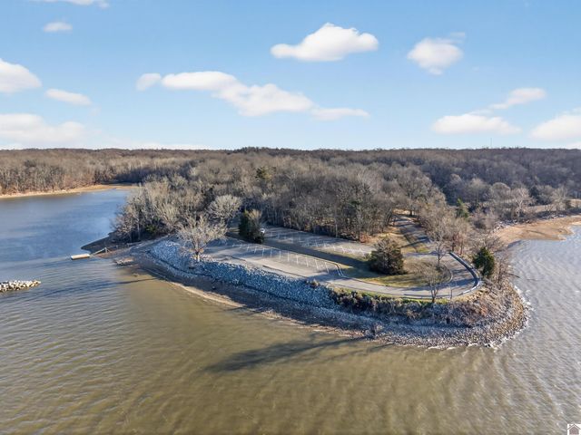 1484 State Route 1271, Kuttawa, KY 42055